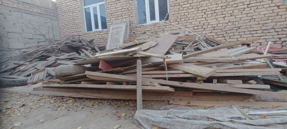 Чёрный потолок сотилади — 2