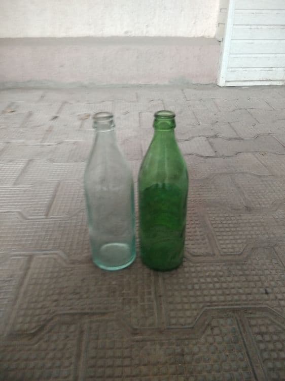 Бутылки таш вода минералка,есть количество. — 1