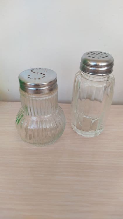 Продаются солонки. — 1