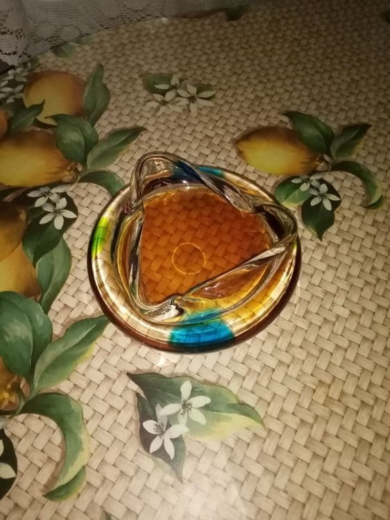 Пепельница новая — 1