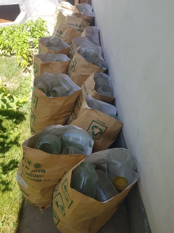Bonkala sotiladi 0.5l, 1l. 3l