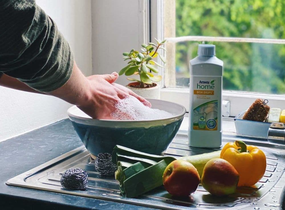 Amway Home
DISH DROPS™ Концентрированная жидкость для мытья посуды 1л. — 2