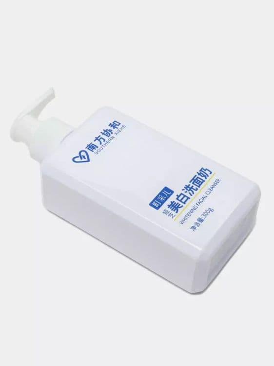 Yuz va tana uchun oqartiruvchi krem Freckle Removal Cleanser — 3
