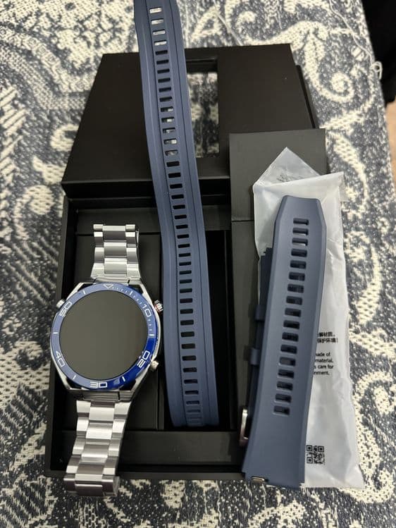 Часы HUAWEI WATCH ULTIMATE с тремя ремешками в комплекте — 4