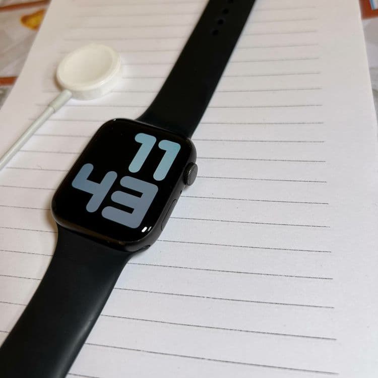 Apple Watch Series 6 44mm — 8