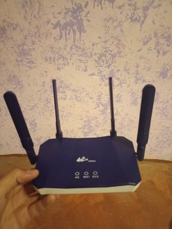 wi-fi router  4G LTE 300Mbps — 1