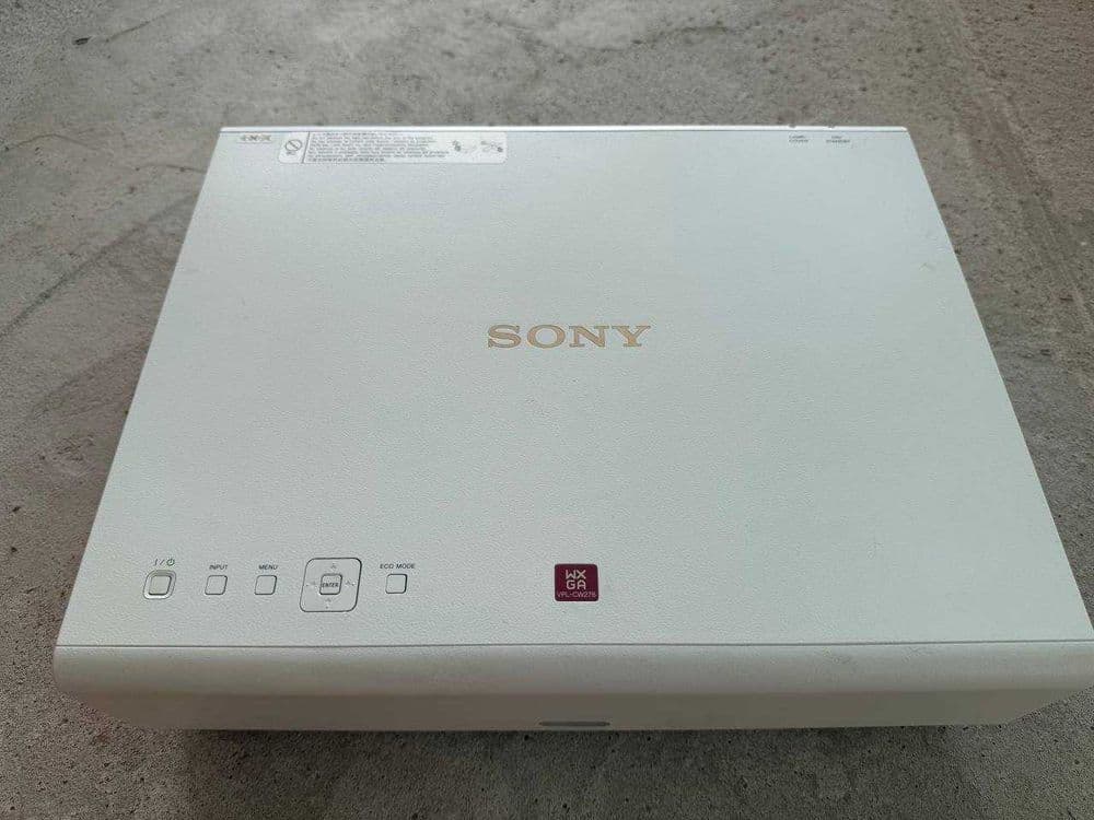 Профессиональный проектор Sony VPL-CW276 — 2