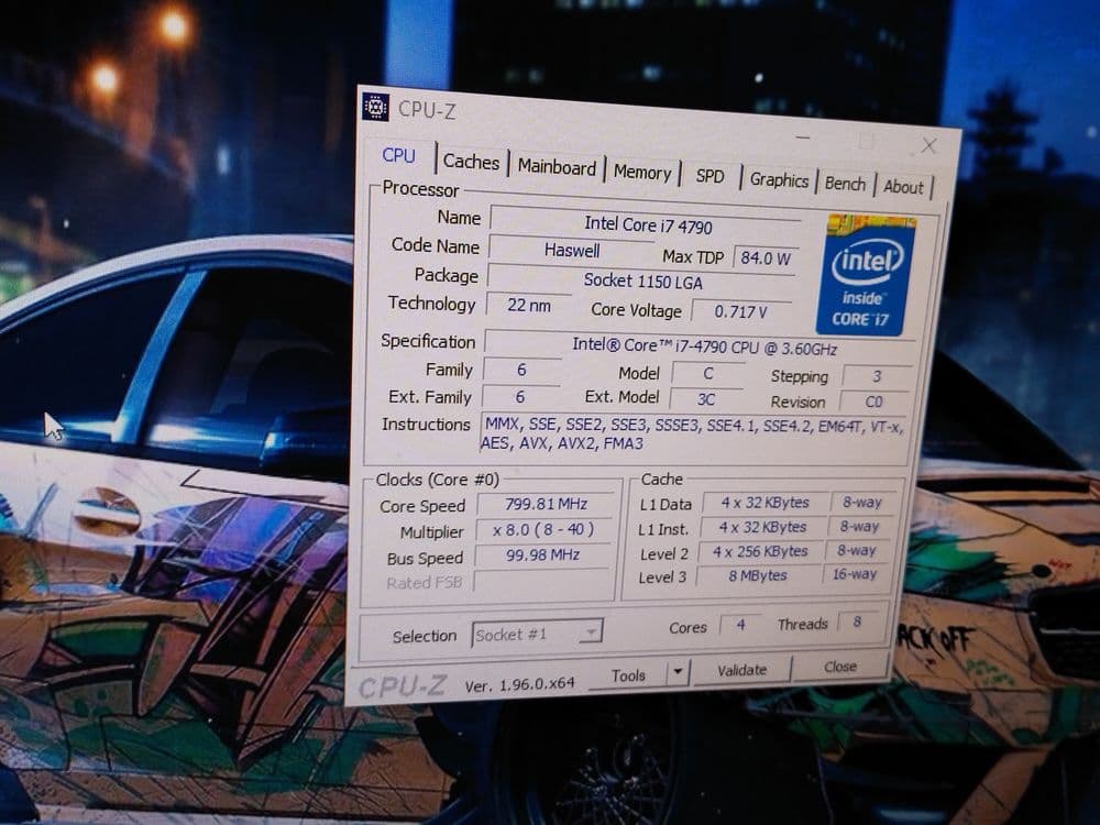 Sotladi srochna Kampyuter Core i7 — 3