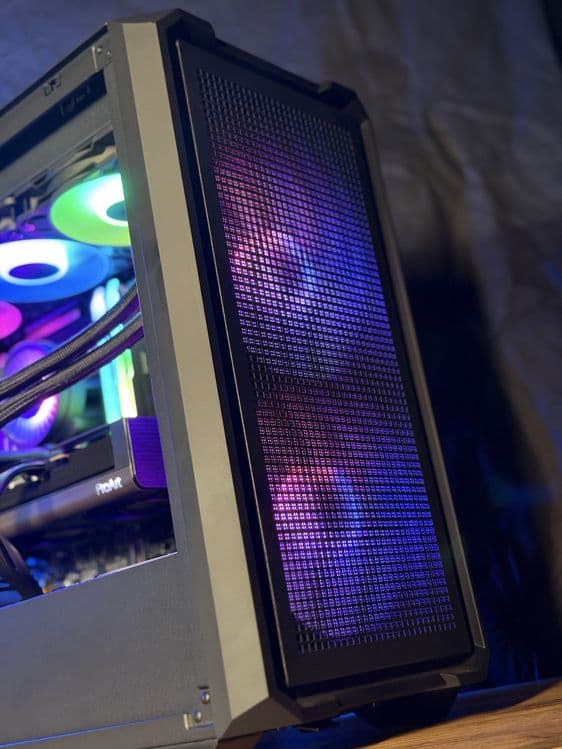 Dizayn va montaj uchun moshniy kompyuter amd 9800x3d/ RTX 5080 — 5