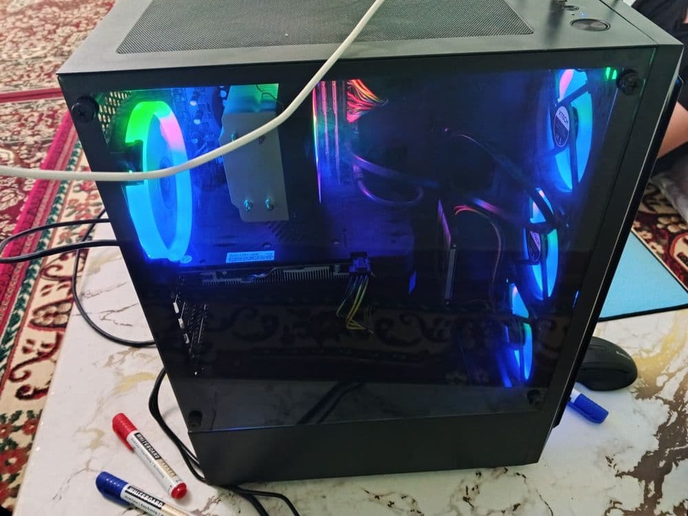 Gaming Kompyuter — 3