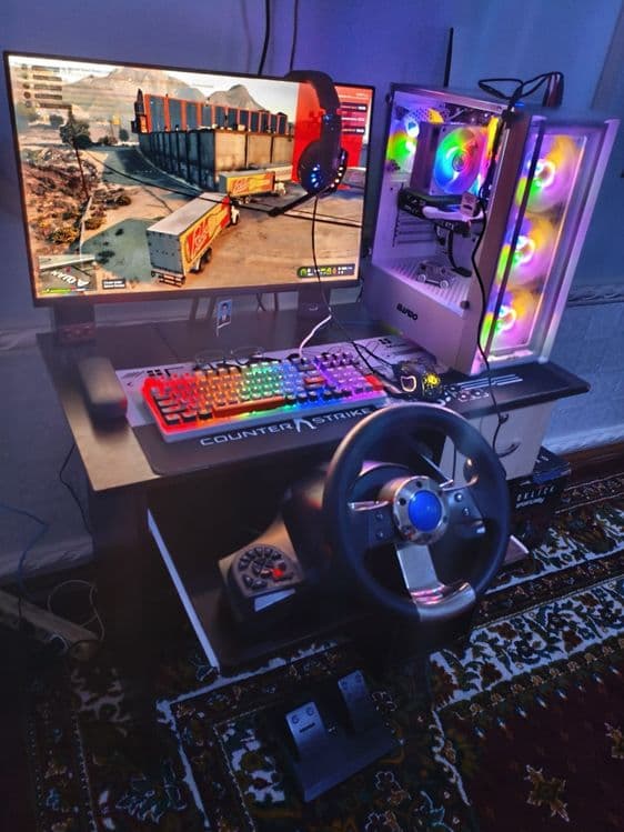 Gaming PC RTX 4060 / i5-12400F / 32GB RAM / SSD 1TB". — 2