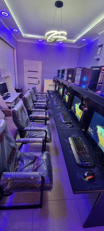 Game Club uchun 10ta igravoy kompyutrlar Sotilad Stol stulari bn — 1