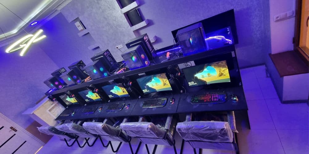 Game Club uchun 10ta igravoy kompyutrlar Sotilad Stol stulari bn — 3