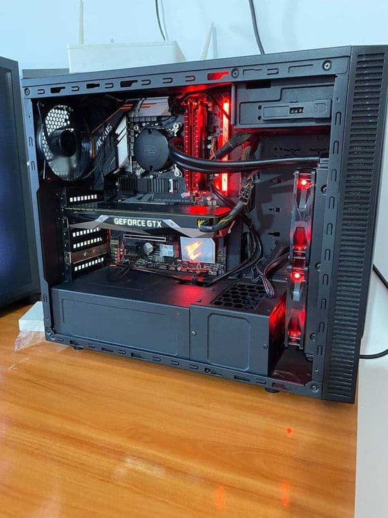 i7 8700 Ram 32gb 1070 8gb — 2
