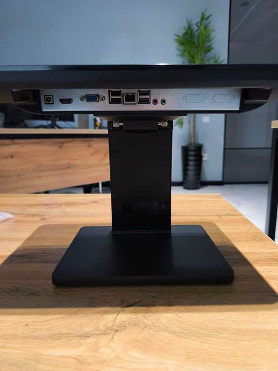 Manablok Monoblok Kassa Uchun Core i 5/10gen 8/128 SSD Sensor Kassa — 3