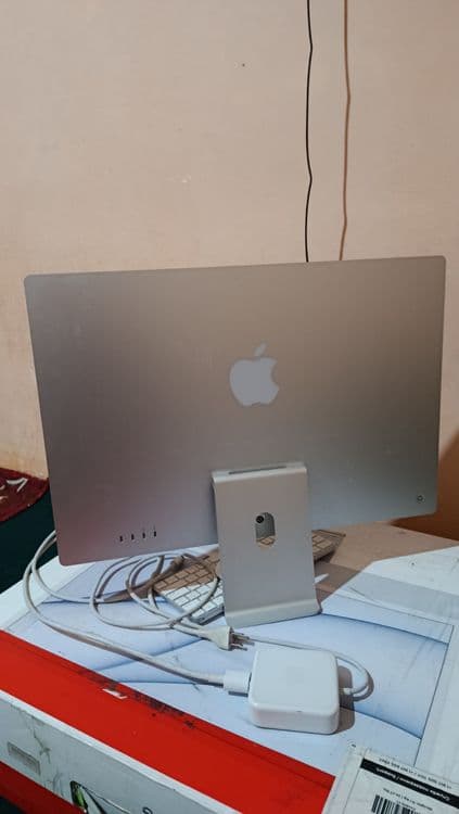 iMac sotiladi m1chip xotira 16/1tb — 3