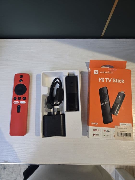 ТВ-приставка Xiaomi Mi TV Stick 4K — 1