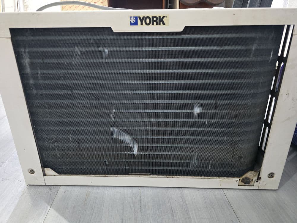 Оконный кондиционер York Y9USE12B5R — мощный и надёжный — 3