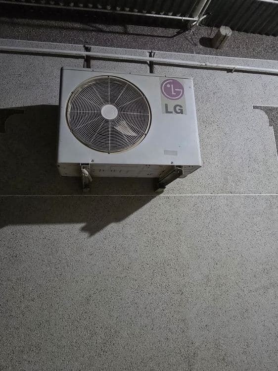 Кондиционер LG 18 — 1