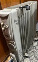 Срочно продаю Обогреватель Маслянный 13