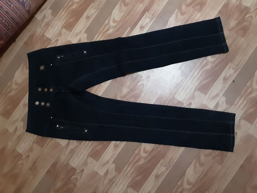 Продам новые женские джинсы привозные — 1