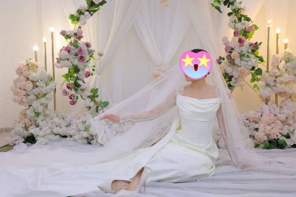 Никоҳ кўйлаги сотилади. — 3