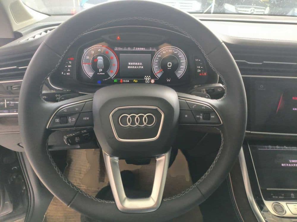 Audi Q7 55 TFSI quattro S line Sport Edition — 7