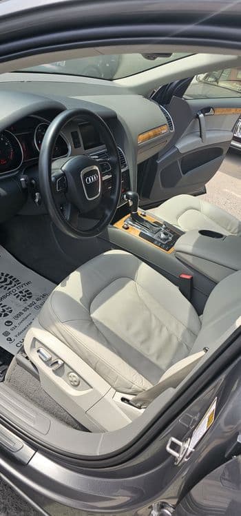 Продаётся Audi Q7 3,6л — 6