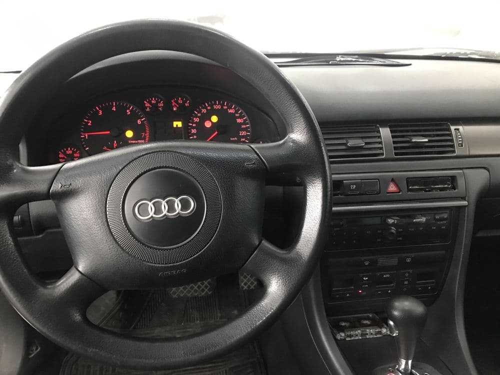 Audi A6 C5,2,4 avtomat — 4