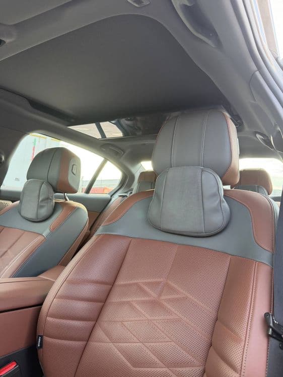 Bmw i5 35L 2024-yil 23min probeg +dop option kraskasi tozza — 4