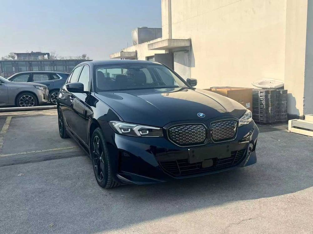 BMW I3 30% tolov bilan 3yilgacha foizsiz bolib tolashga — 1