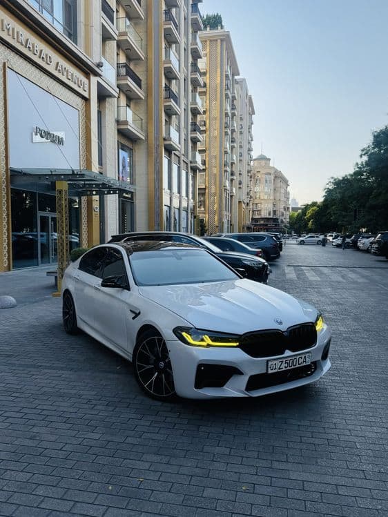 BMW f10 restayling 3.0L Twin Power Turbo — 2