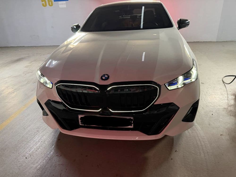 BMW 530i xDrive 2024 — 1