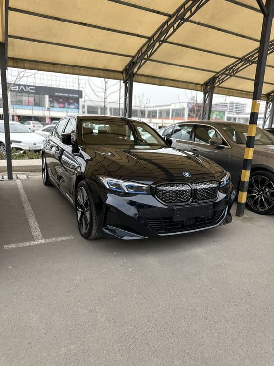 Bmw i3 40l night sport notarius — 2