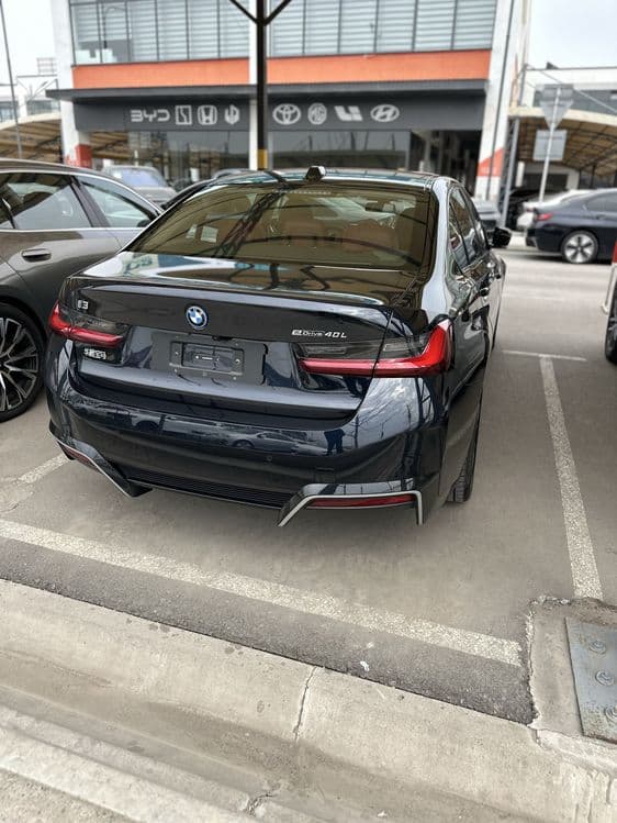 Bmw i3 40l night sport notarius — 3