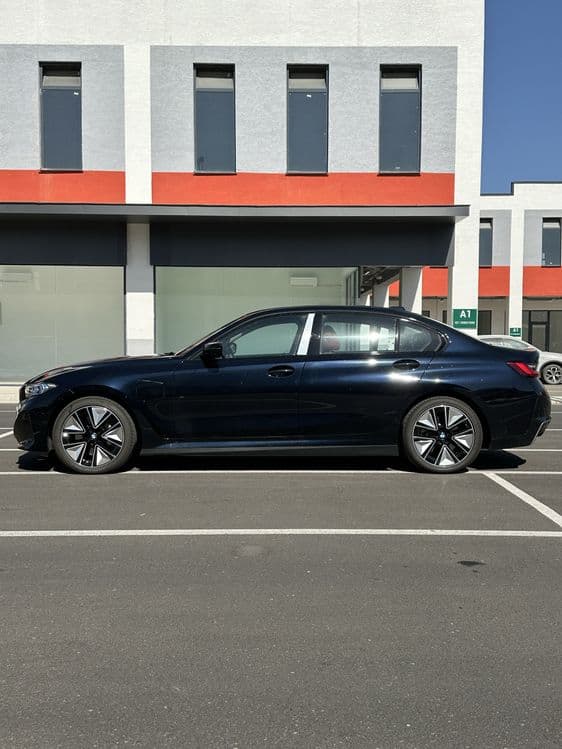BMW i3 40L Night Sport EV 2025 в наличаи от Terra Auto — 5