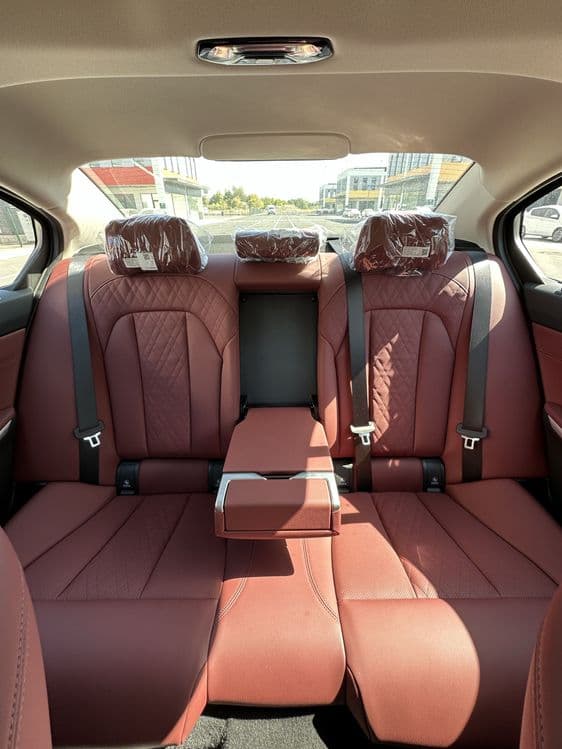 BMW i3 40L Night Sport EV 2025 в наличаи от Terra Auto — 8