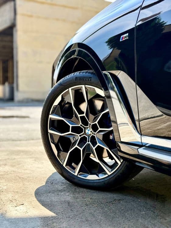 Bmw x7 M 40i xdrive 2026 carbon — 5