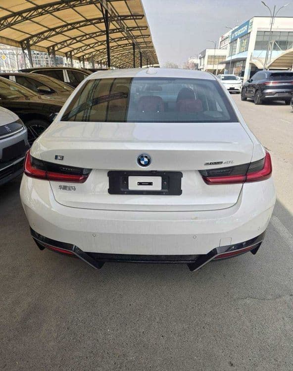 BMW i3 sport mashina juda ajoyib — 1