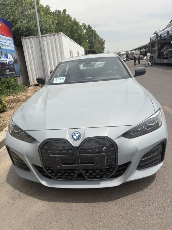 BMW i4 40L M-Sport