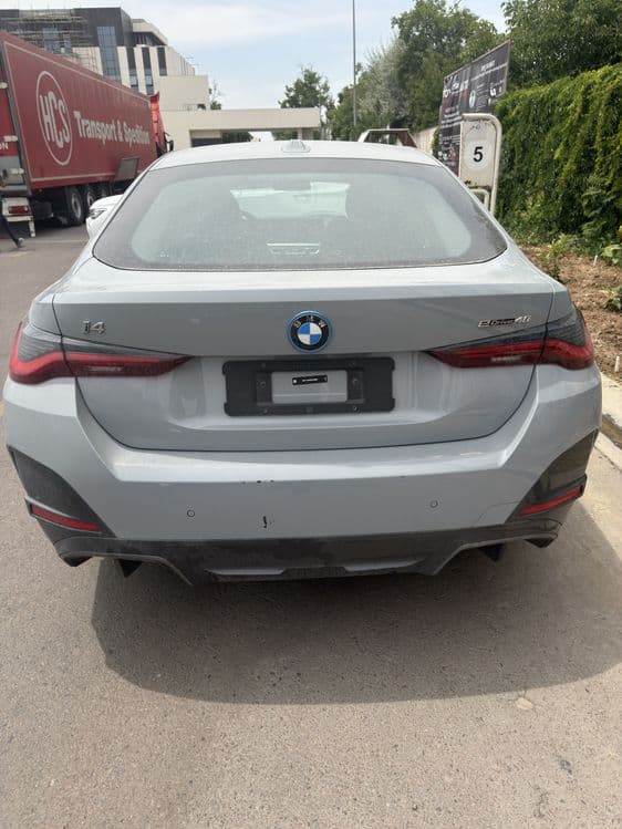 BMW i4 40L M-Sport — 6