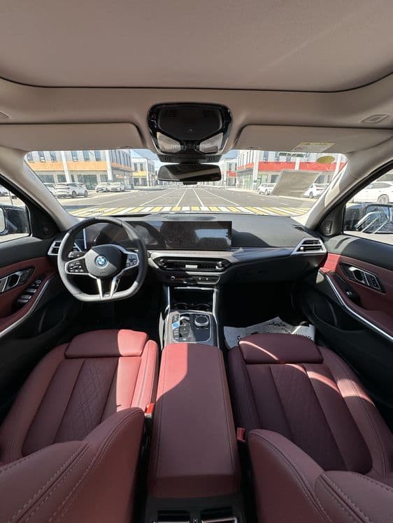BMW i3 40L Night Sport 2025 в наличаи от Terra Auto — 6