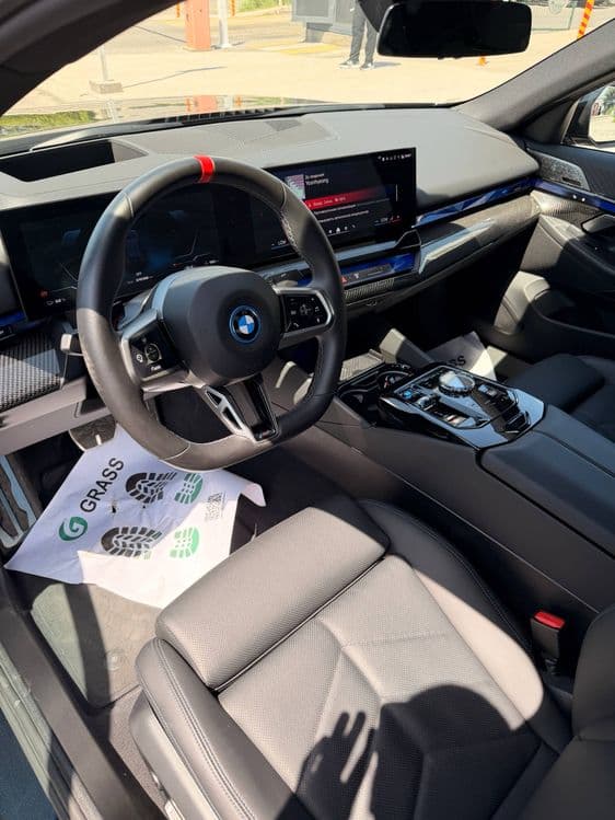 Bmw i5 m60  amerikanskiy  zborka 2024/2025 yili — 3