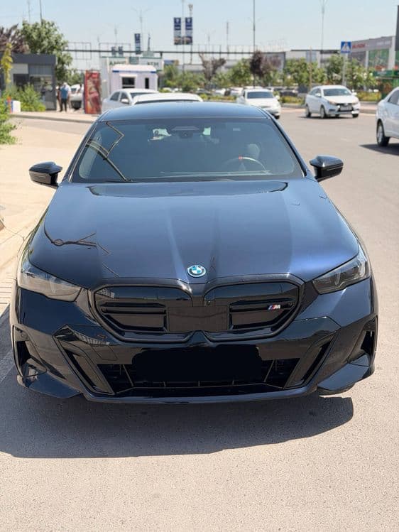 Bmw i5 m60  amerikanskiy  zborka 2024/2025 yili — 5