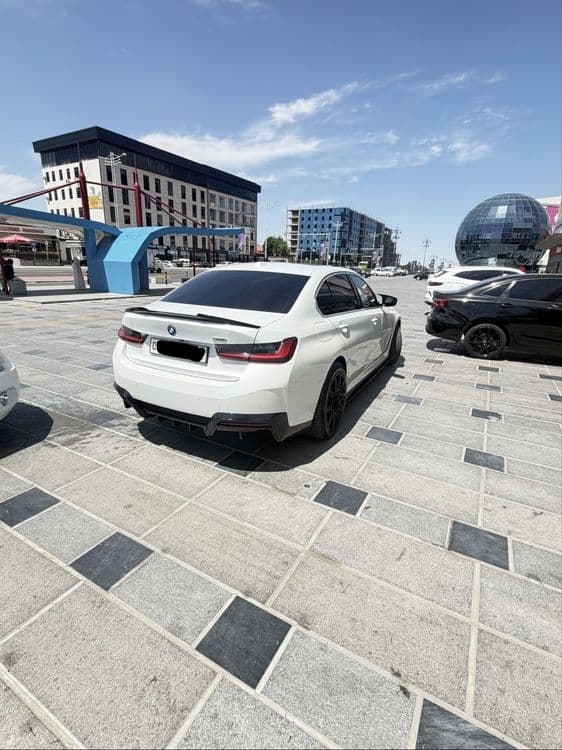 BMW i 3.5 2024 yil — 2