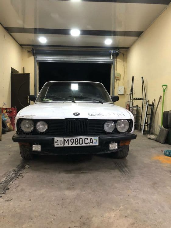 Varyantkayam gaplaworamiza Bmw e28 — 1