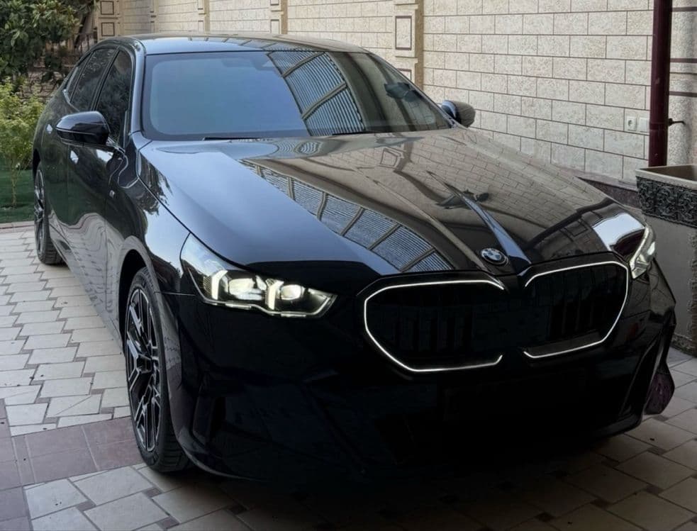 Сотилади. Bmw i5 35L M sport