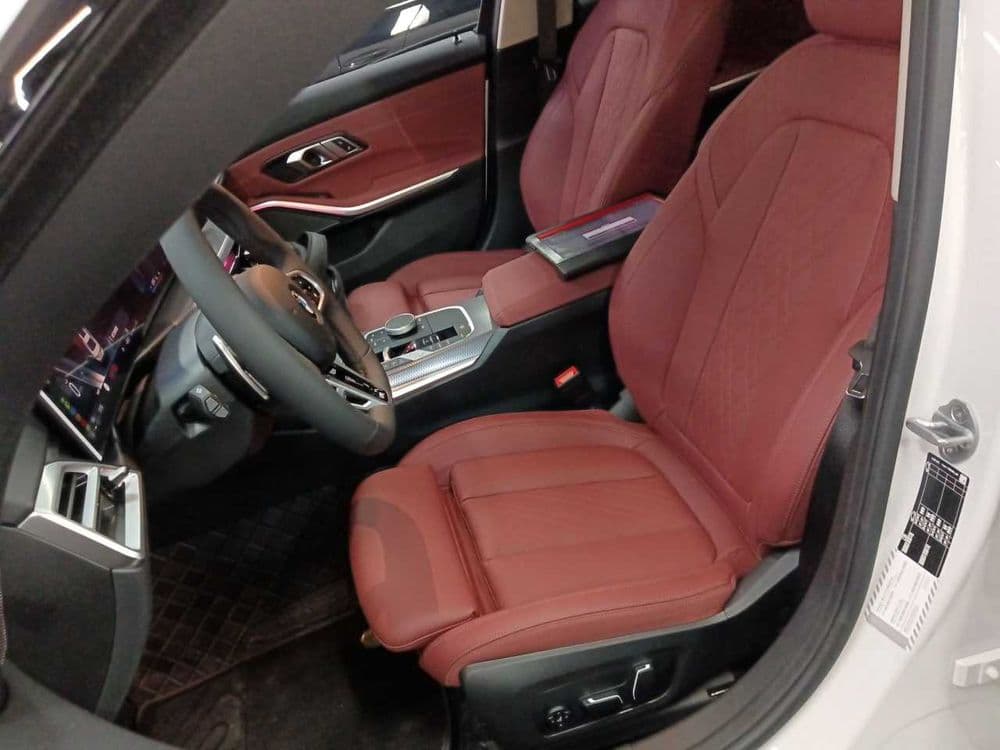 BMW 3 Series 330Li M Sport Night Package — 8