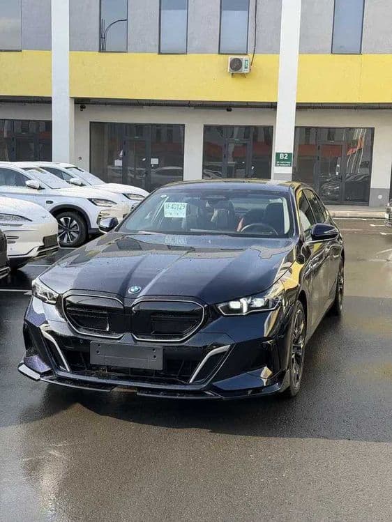 bmw 5 50i sport naxt va xalol nasiya savdo