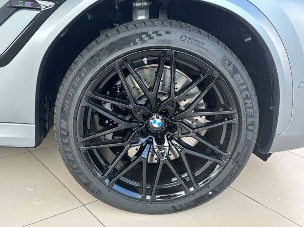 BMW X6 Competiton — 7